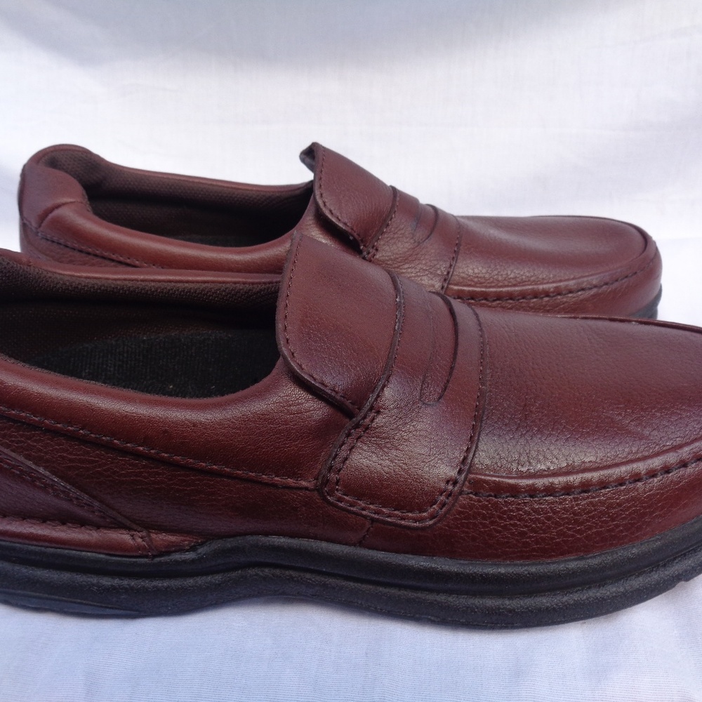 Rockport Mens Loafers Shoes Size 7.5M MW141 Brown